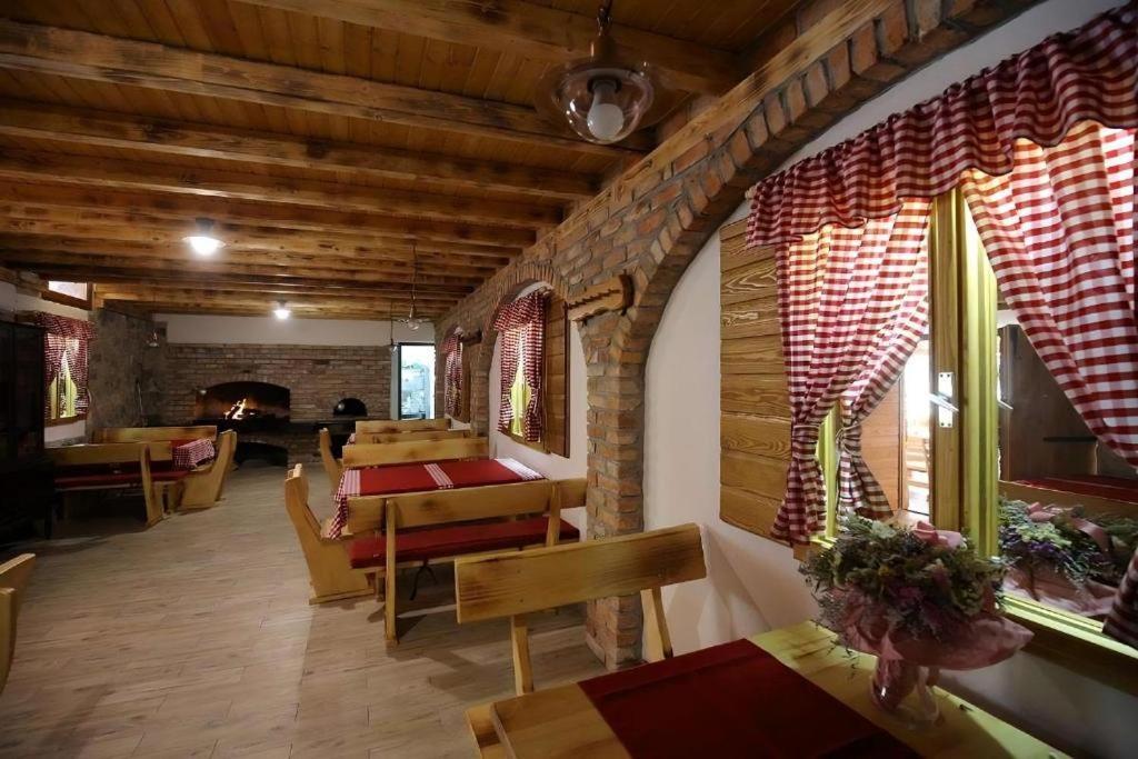 Luxury Mobile Home Pretty Green - Premium - Oaza Mira Resort -50 M From The Beach Drage Exteriör bild